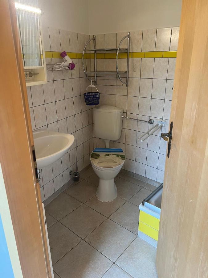 Ferienwohnung Patzig Auf Ruegen Esterno foto
